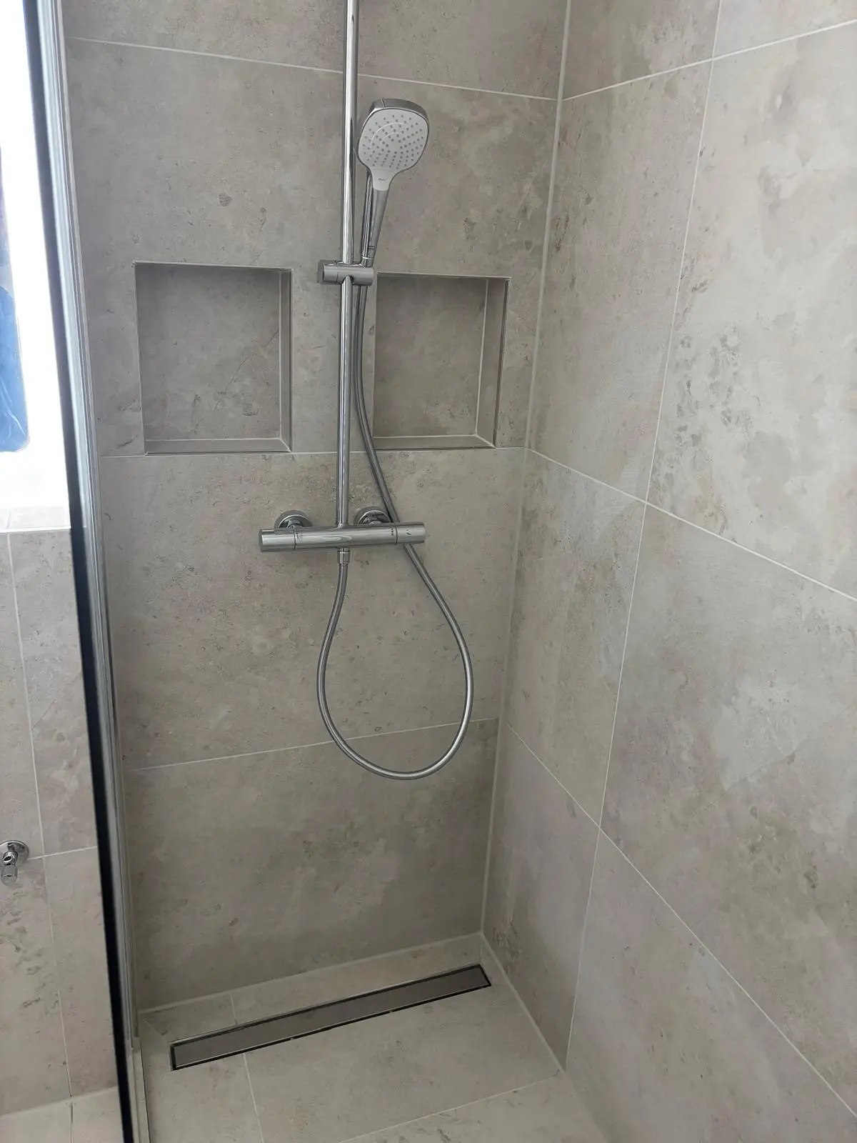 Badsanierung Lohhof – Badezimmer Renovierung JoMa Bau GmbH