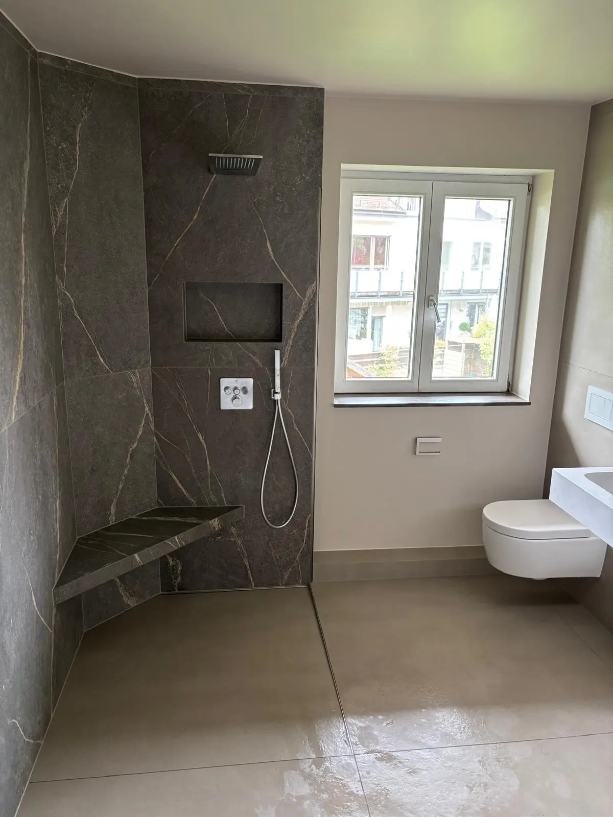 Badsanierung Oberhaching – Badezimmer Renovierung JoMa Bau GmbH