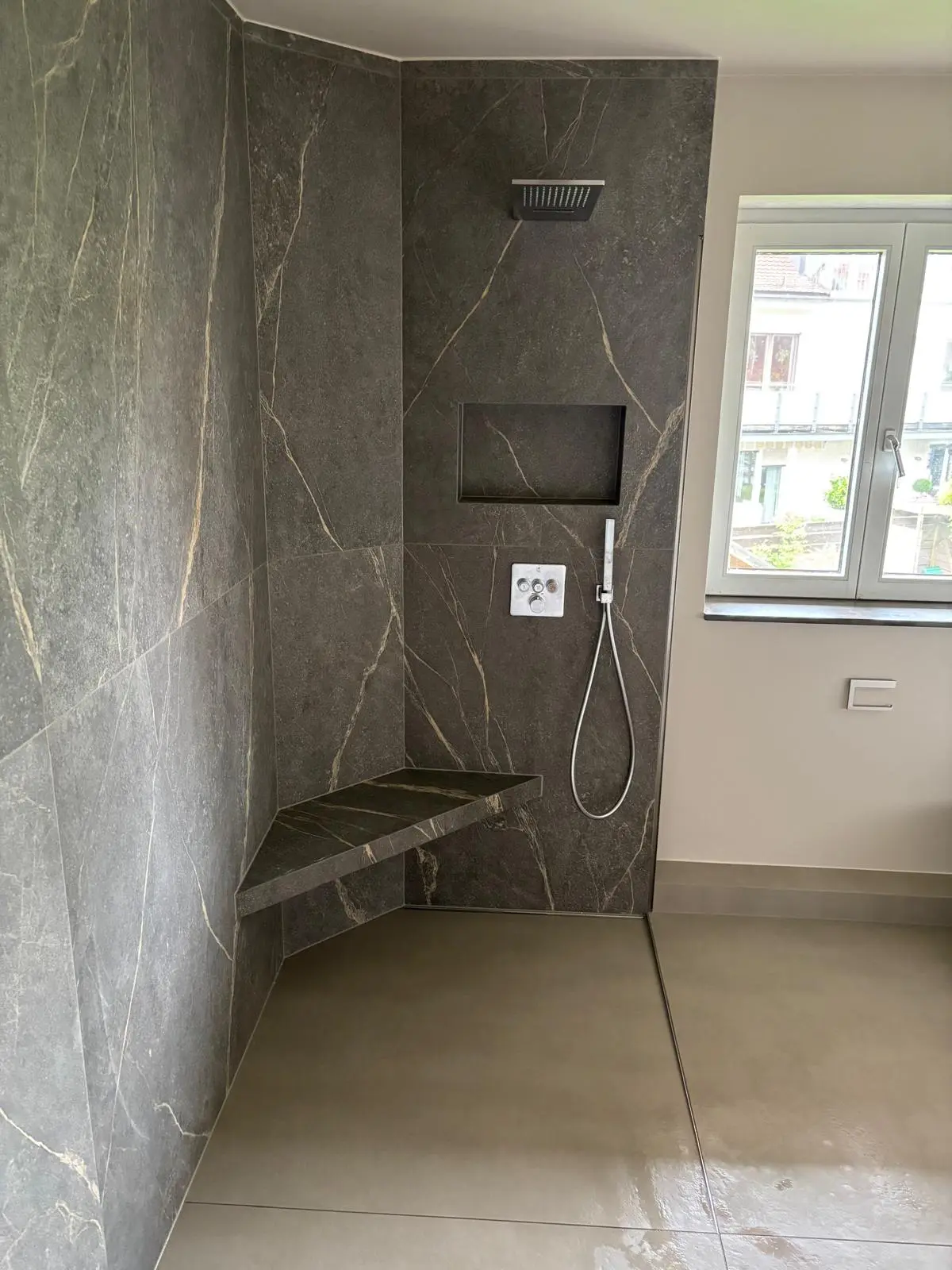 Badsanierung Oberhaching – Badezimmer Renovierung JoMa Bau GmbH