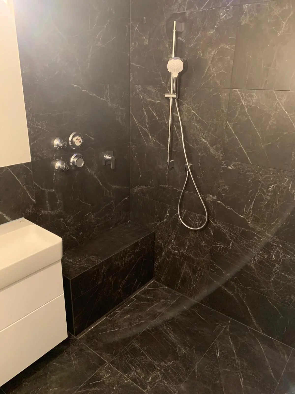 Badsanierung Obersendling – Badezimmer Renovierung JoMa Bau GmbH